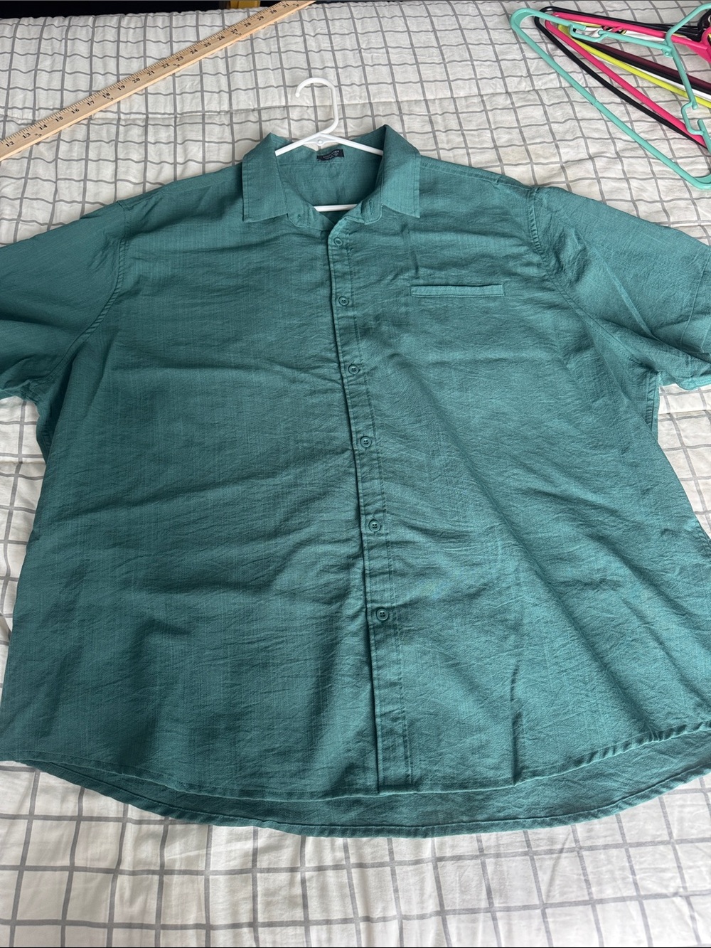Casual Short-Sleeve Button-Down Shirt in Teal